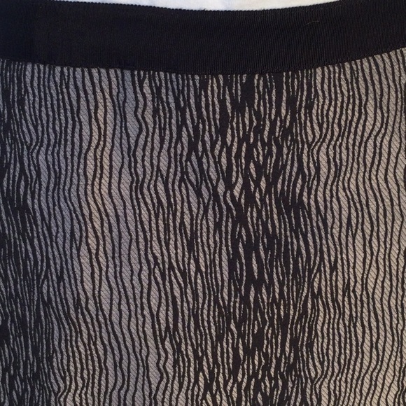 Ann Taylor Jacquard Skirt Sz 6 - Picture 2 of 5